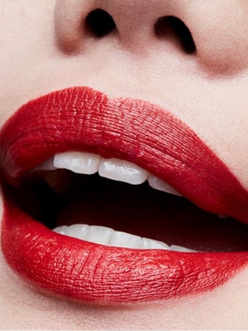 π4/$25 MAC Matte Cream Lipstick in Chili